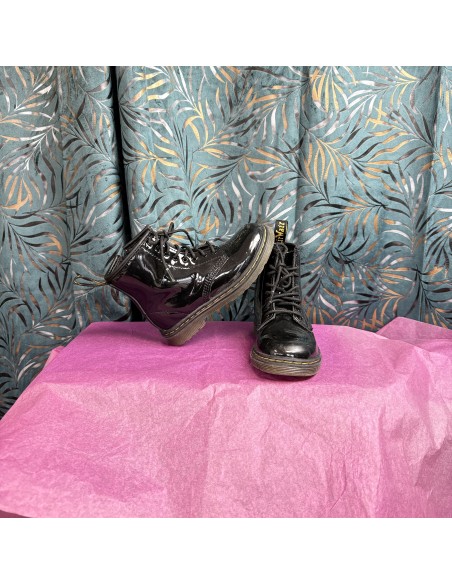 Boots-Dr Martens T-27